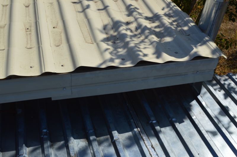 Metal Roof Sealing